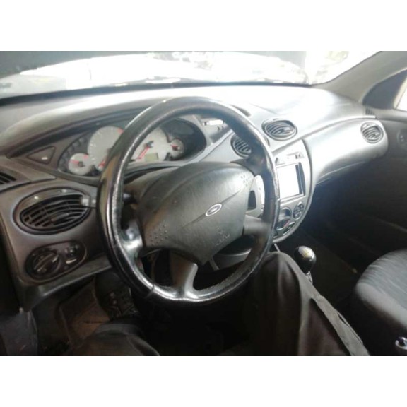 ford focus turnier (cak) del año 2002