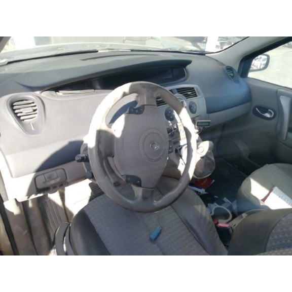renault scenic ii del año 2006