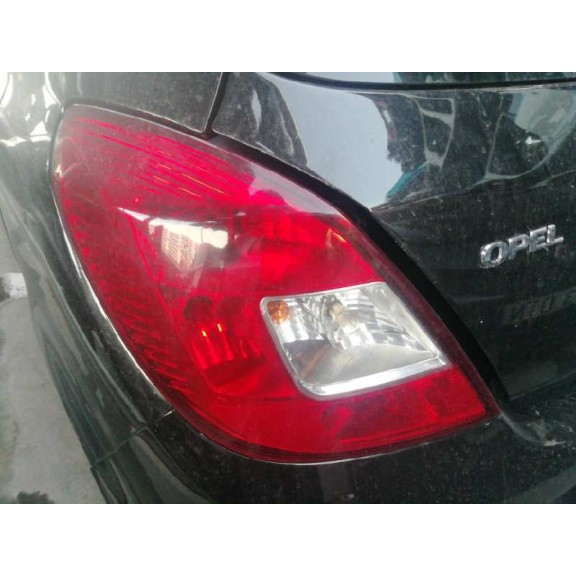 opel corsa d del año 2010