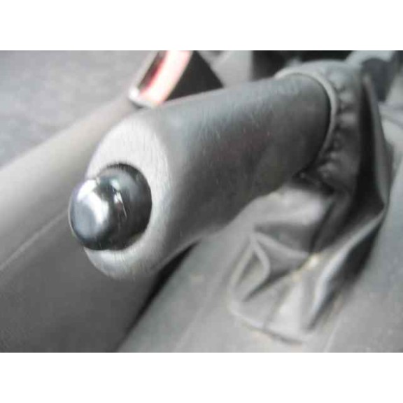 ford focus berlina (cak) del año 2002