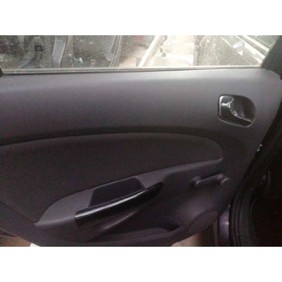 opel corsa d del año 2010