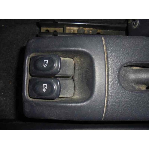 renault megane i coupe fase 2 (da..) del año 2002