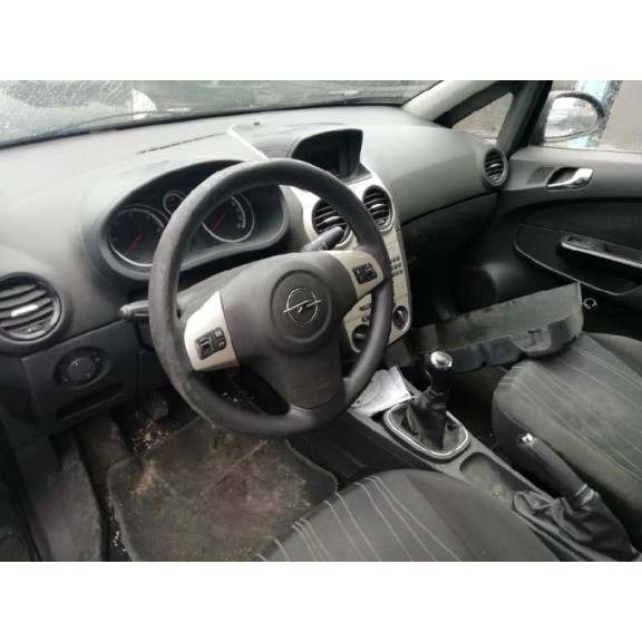 opel corsa d del año 2008