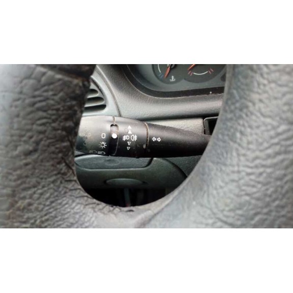 citroën c5 berlina del año 2003