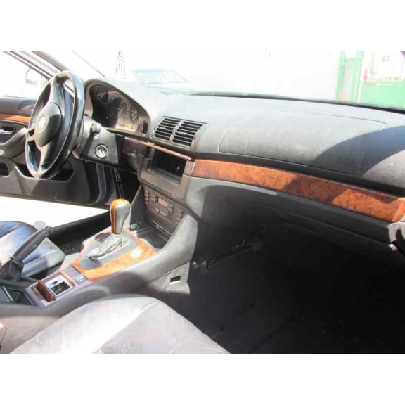 bmw serie 5 berlina (e39) del año 2001