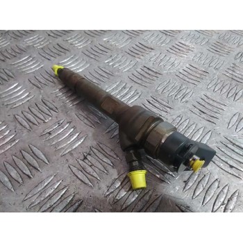 Recambio de inyector para bmw serie 1 berlina (e81/e87) 116d referencia OEM IAM 779844604  