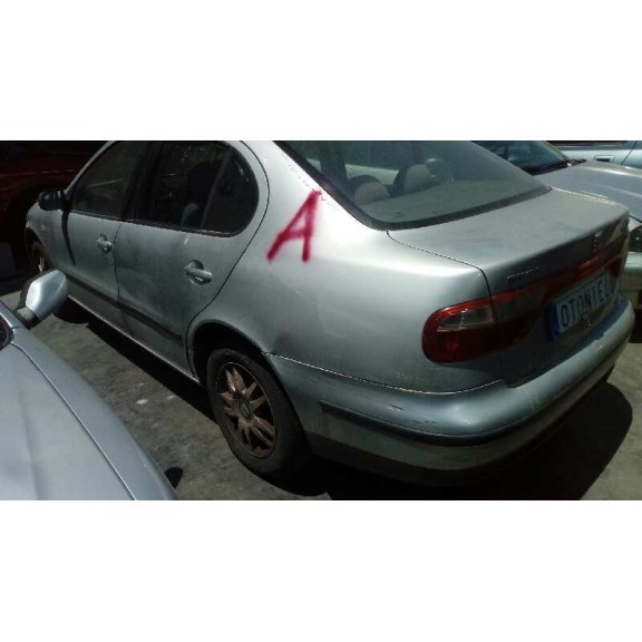 seat toledo (1m2) del año 2001