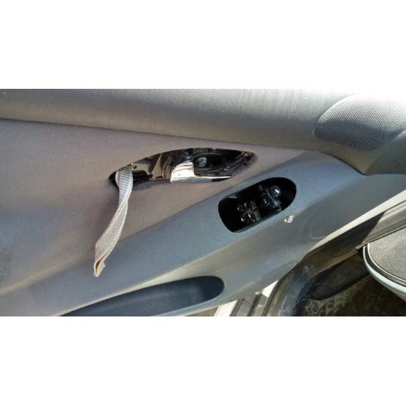 seat toledo (1m2) del año 2001