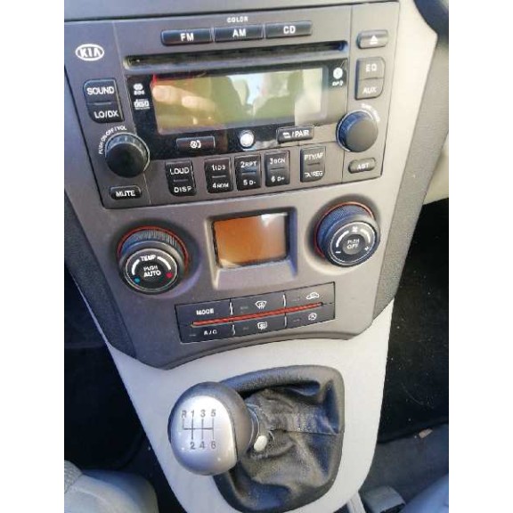 kia carens (un) del año 2007