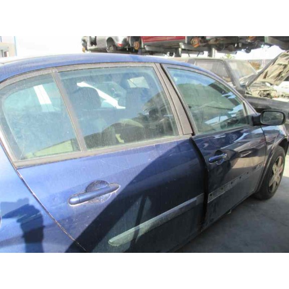 renault megane ii classic berlina del año 2004