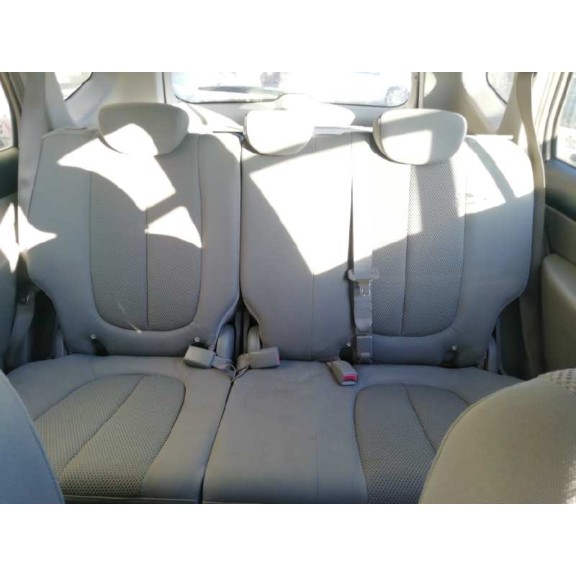 kia carens (un) del año 2007