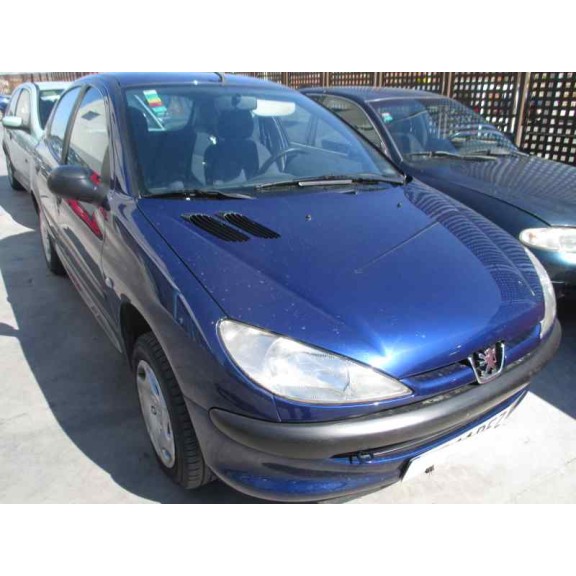 peugeot 206 berlina del año 2001