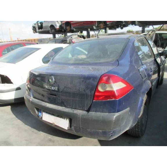 renault megane ii classic berlina del año 2004