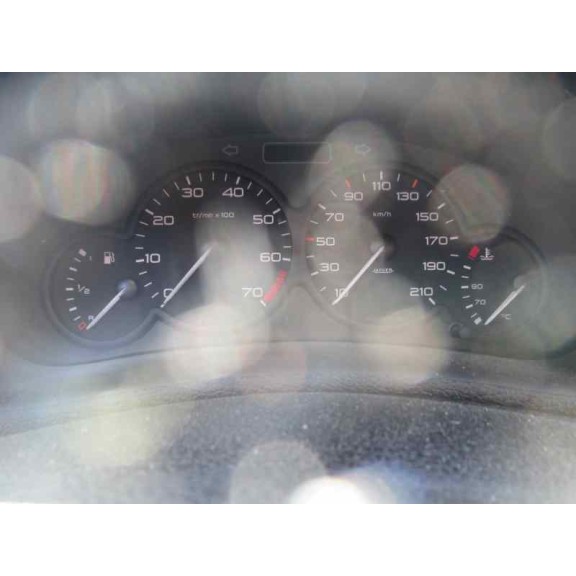 peugeot 206 berlina del año 2001