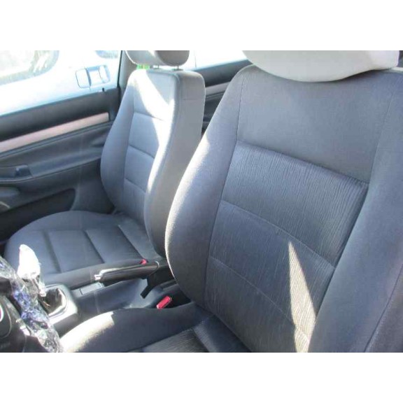 audi a4 berlina (b5) del año 2000