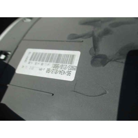 peugeot 206 berlina del año 2001