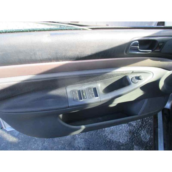 audi a4 berlina (b5) del año 2000