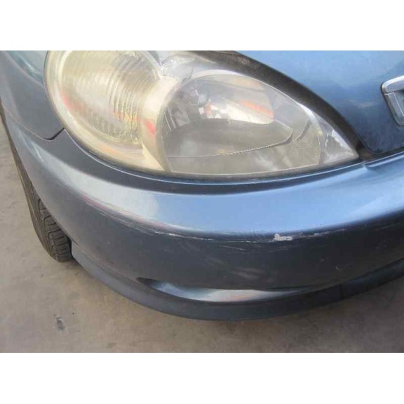 kia rio del año 2000