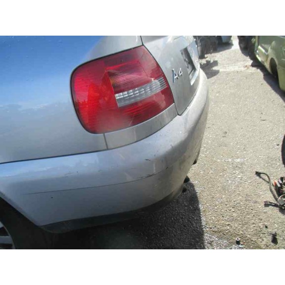 audi a4 berlina (b5) del año 2000