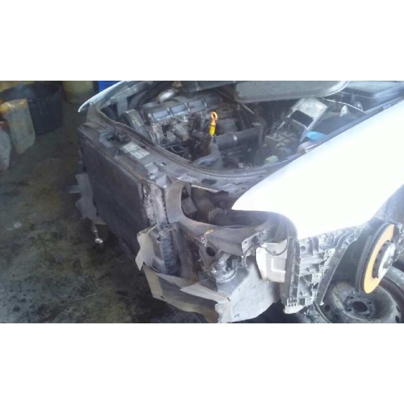 audi a4 berlina (b5) del año 2000