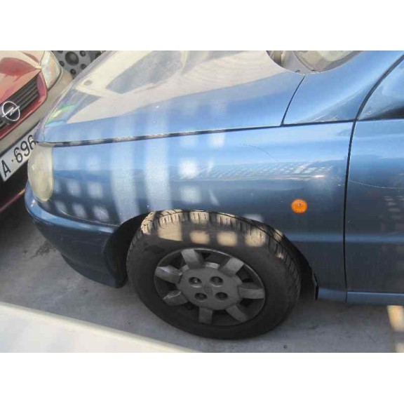 kia rio del año 2000