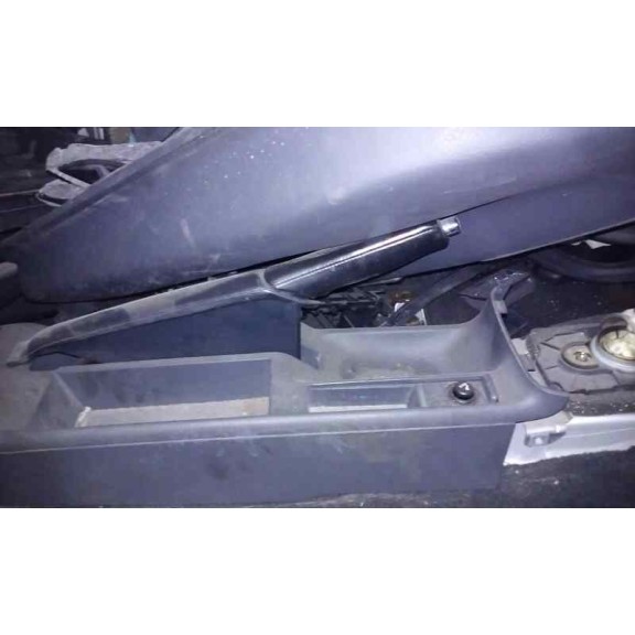 audi a4 berlina (b5) del año 2000