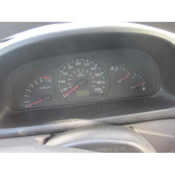 kia rio del año 2000