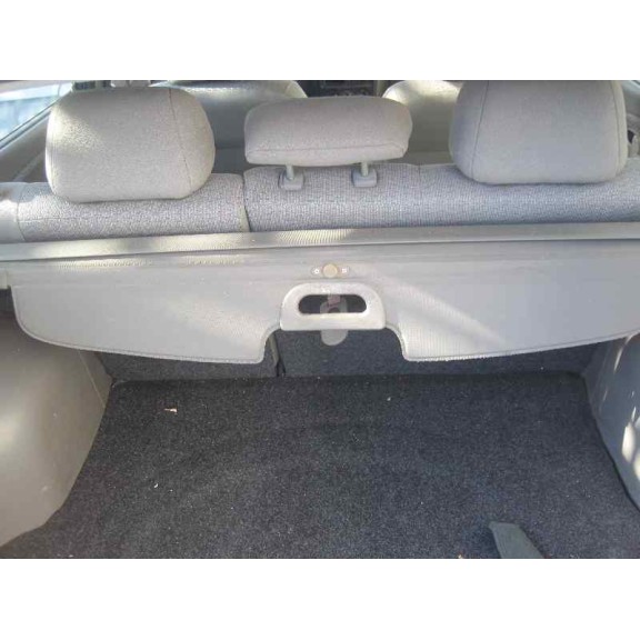 kia rio del año 2000