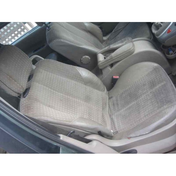 renault grand scenic del año 2004
