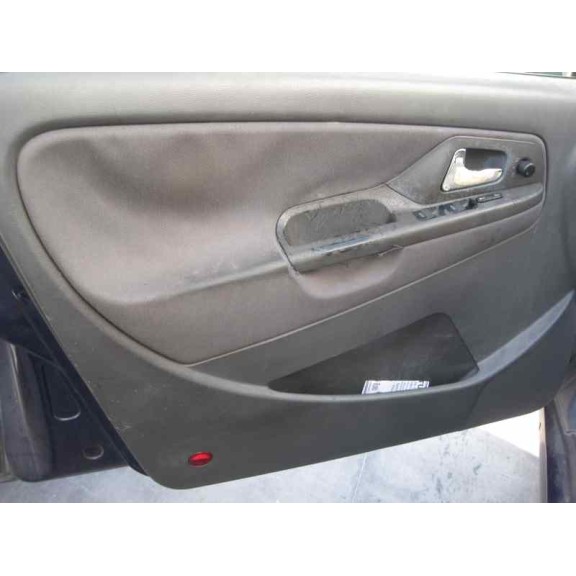 seat cordoba berlina (6k2) del año 2002