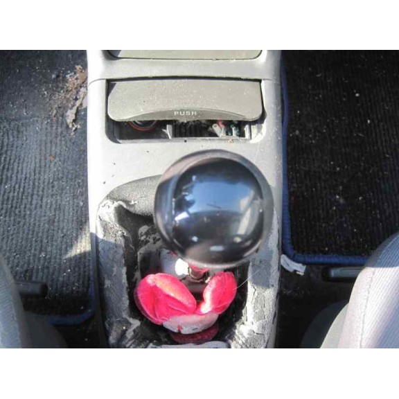 seat cordoba berlina (6k2) del año 2002