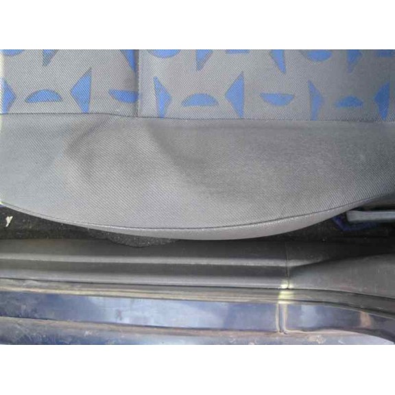 seat cordoba berlina (6k2) del año 2002