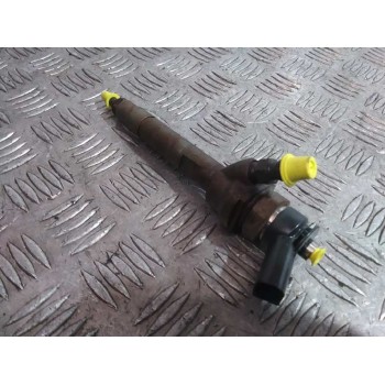 Recambio de inyector para bmw serie 1 berlina (e81/e87) 116d referencia OEM IAM 779844604  