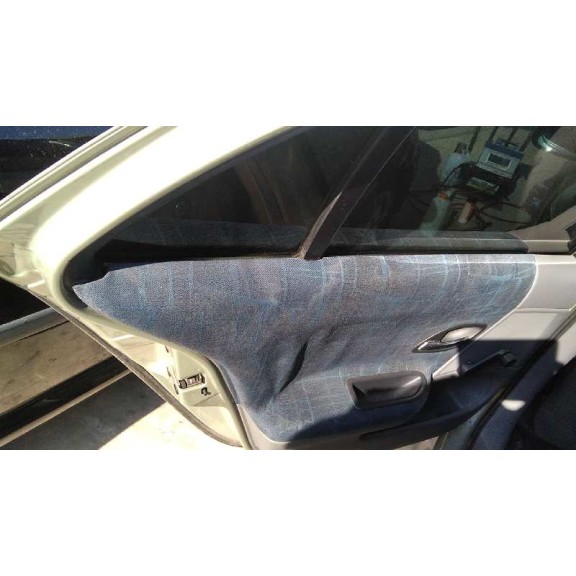 renault laguna ii (bg0) del año 2001