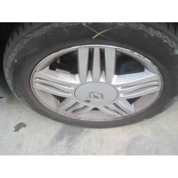 renault grand scenic del año 2004