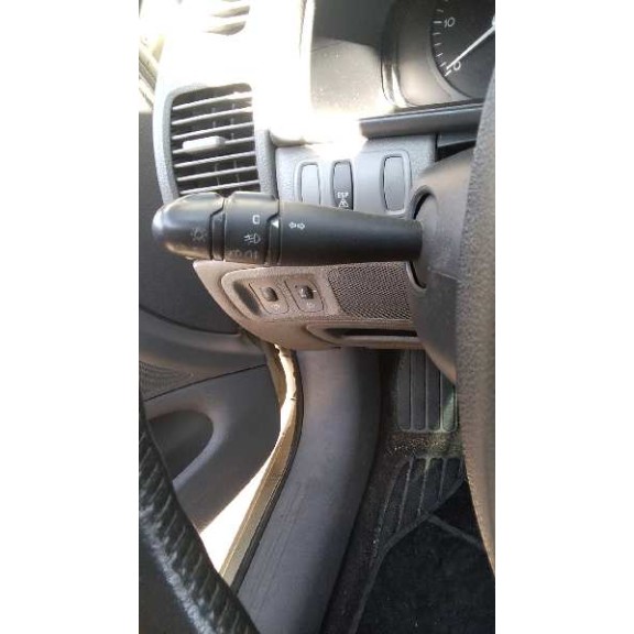 renault laguna ii (bg0) del año 2001