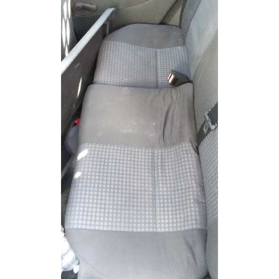 opel corsa c del año 2003