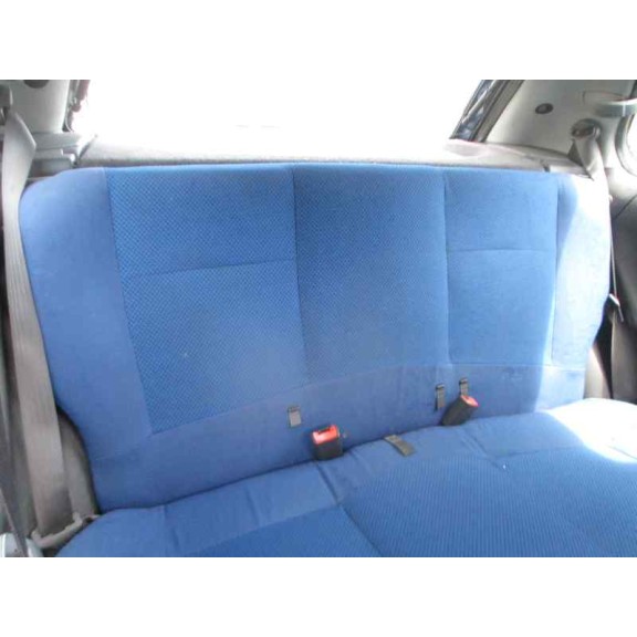 fiat punto berlina (188) del año 2001