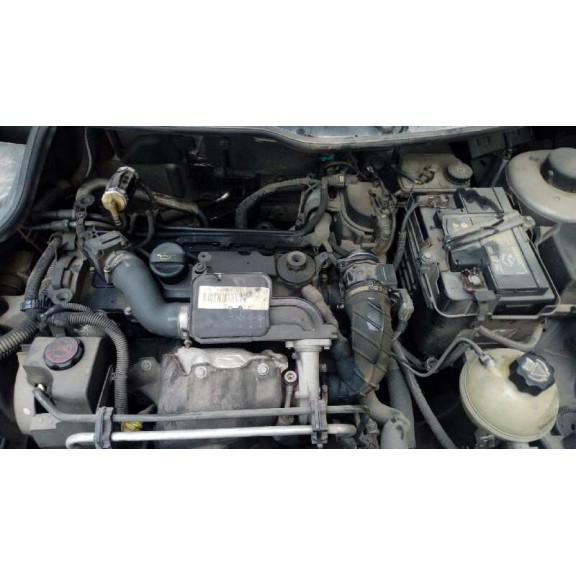 peugeot 206 berlina del año 2002