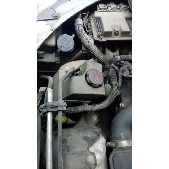 peugeot 206 berlina del año 2002