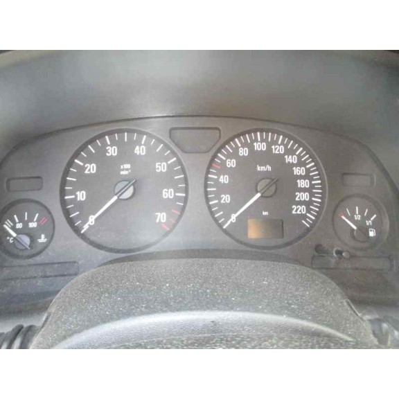 opel astra g berlina del año 2002