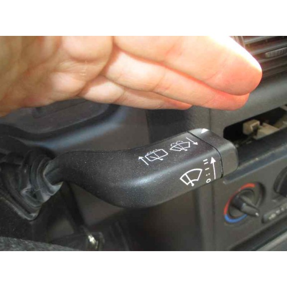 opel astra g berlina del año 2002