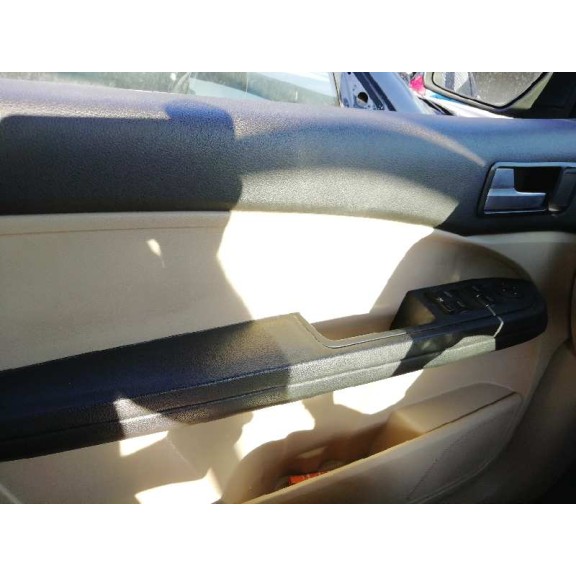 ford focus c-max (cap) del año 2004