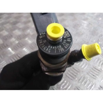 Recambio de inyector para bmw serie 1 berlina (e81/e87) 116d referencia OEM IAM 779844604  