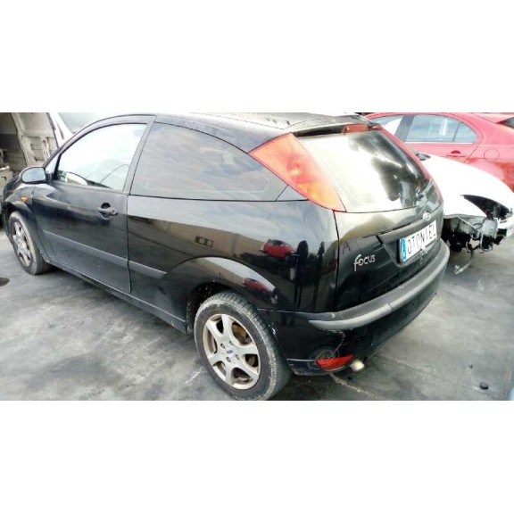 ford focus berlina (cak) del año 2004