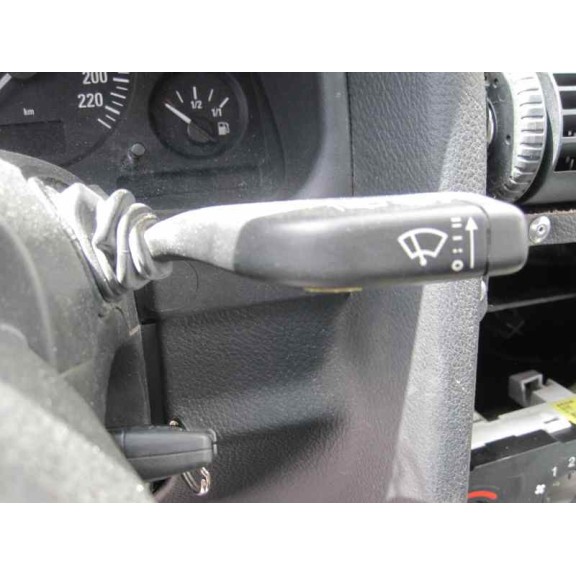 opel astra g berlina del año 2002