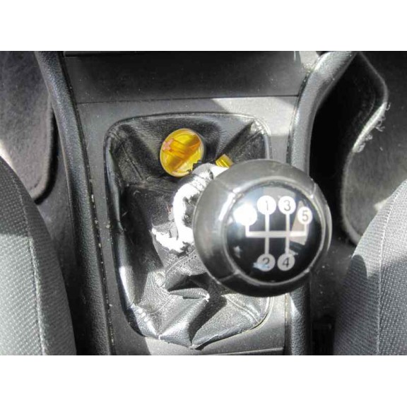 opel astra g berlina del año 2002