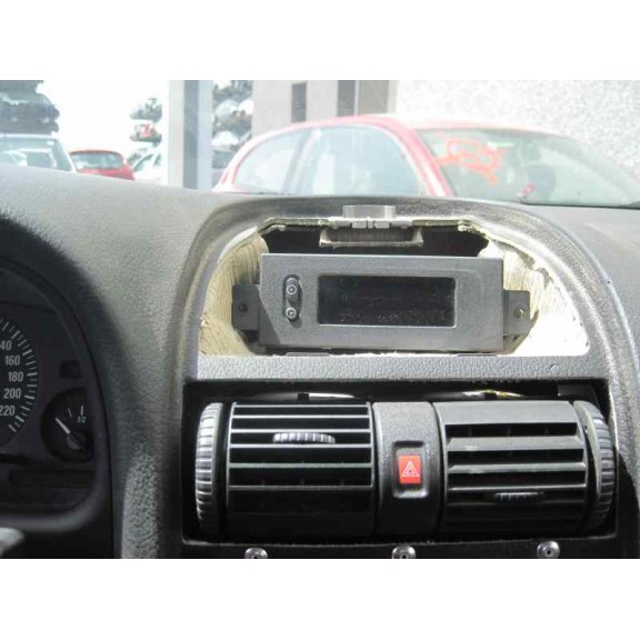 opel astra g berlina del año 2002