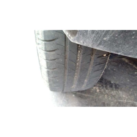 ford focus berlina (cak) del año 2004