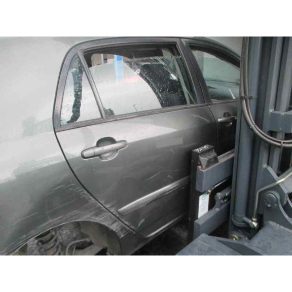 toyota corolla (e12) del año 2003